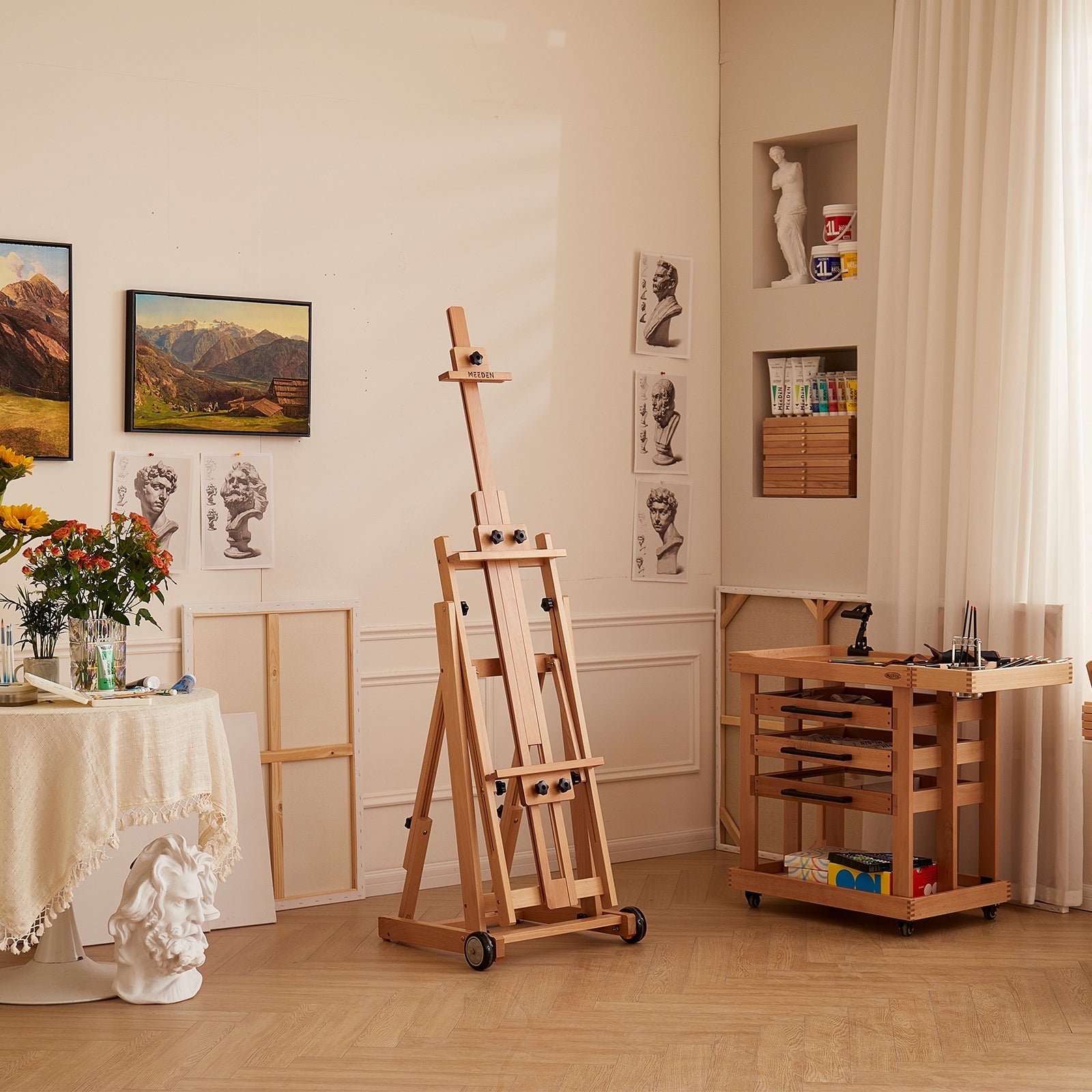 MEEDEN Vielseitige Studio-H-Rahmen-KünstlerstaffeleiW14
