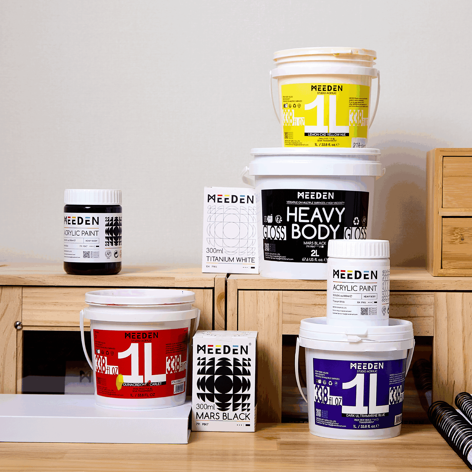 MEEDEN Black and White  Heavy Body Acrylic Paint, 300ml/10oz, 2 Jars